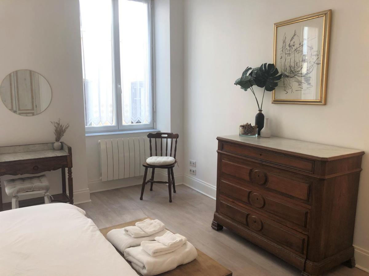 Appartement Elegant In Historic Center Of *